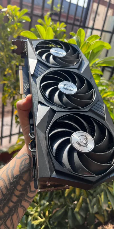 Detalle de ventiladores y flujo de aire